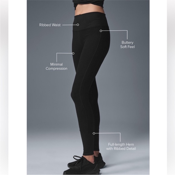 High-Waisted Alosoft Lounge Leggings. Size Small - Picture 2 of 8